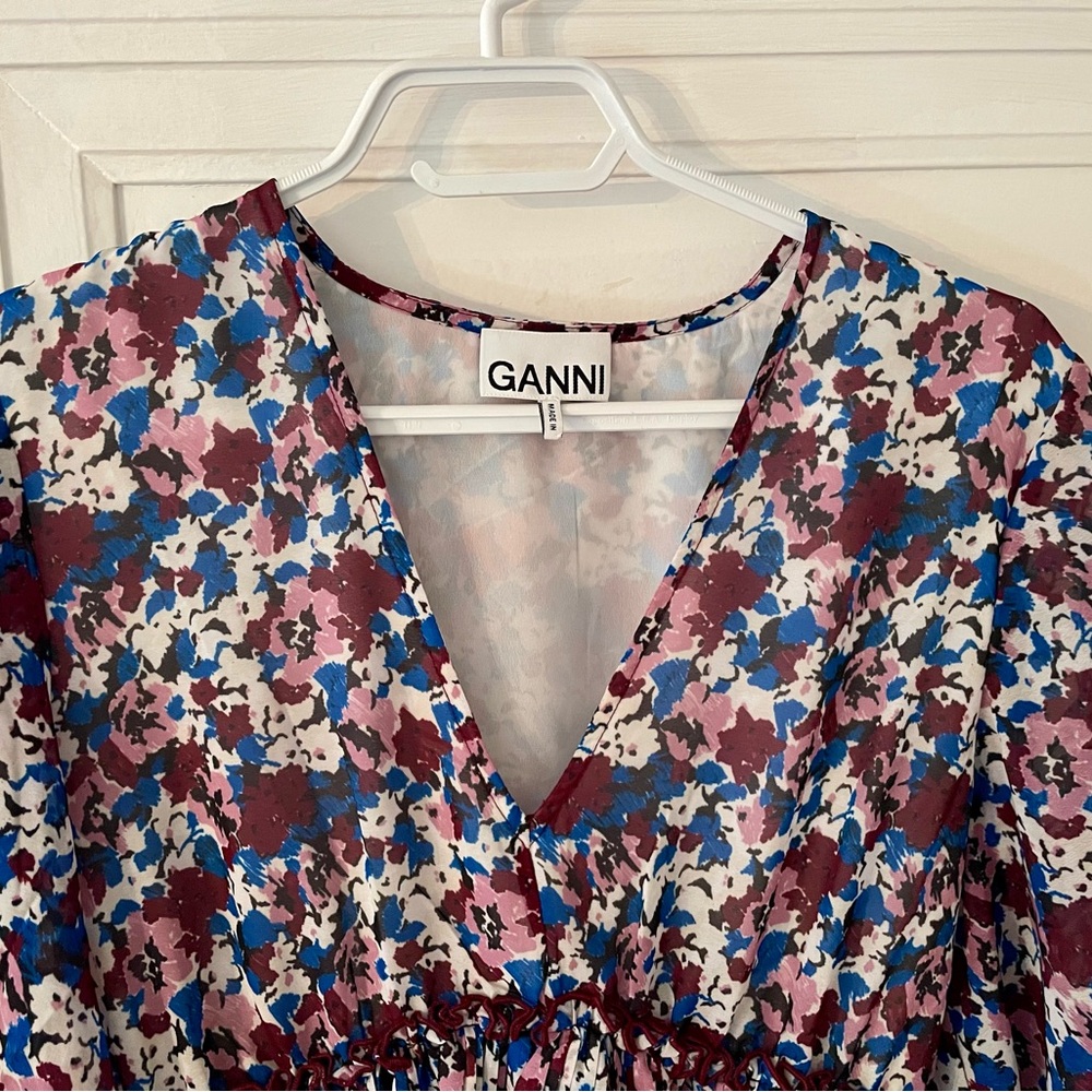 Ganni top